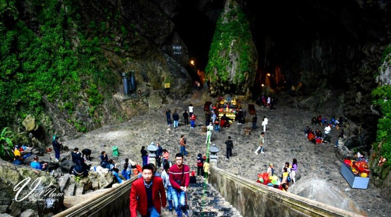 HN12 - Perfume Pagoda Tour Full Day