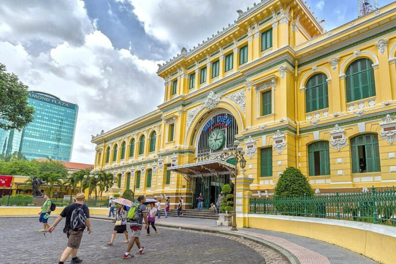 CITY TOUR – CU CHI TUNNELS – FULL DAY