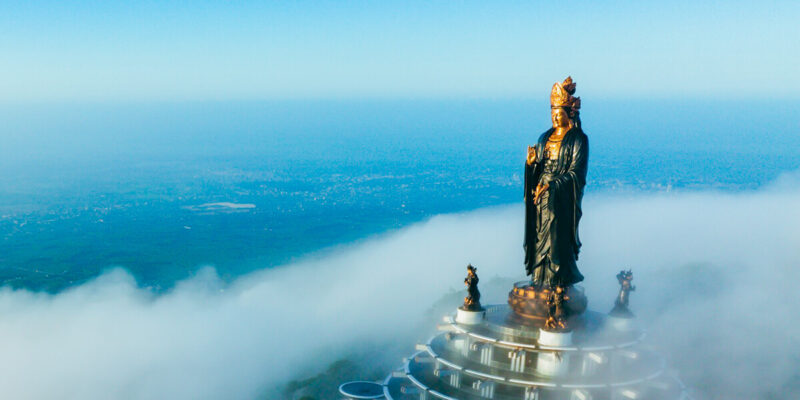 TAY NINH - BA DEN MOUNTAIN - CAO DAI TEMPLE