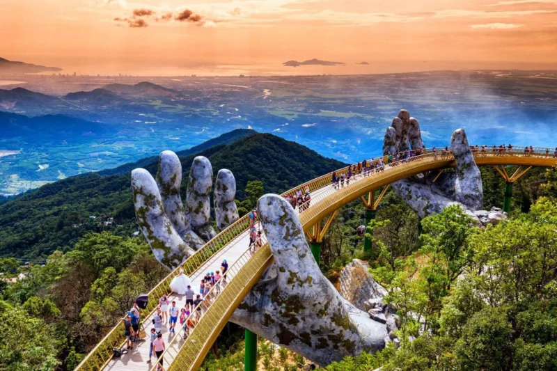 SÀI GÒN -ĐÀ NẴNG – SƠN TRÀ - HỘI AN –BÀ NÀ- HUẾ - ĐỘNG PHONG NHA/THIÊN ĐƯỜNG - SÀI GÒN // HÀ NỘI