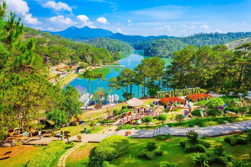 SÀI GÒN - NHA TRANG -THÀNH PHỐ HOA BIỂN – ĐÀ LẠT   - SÀI GÒN// HÀ NỘI