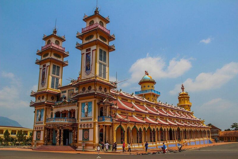 TAY NINH - BA DEN MOUNTAIN - CAO DAI TEMPLE