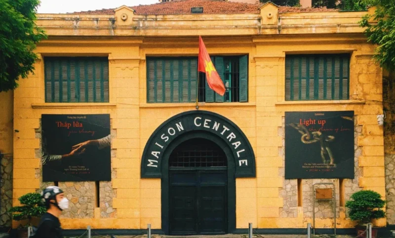 HANOI LUXURY CITY FULL-DAY TOUR