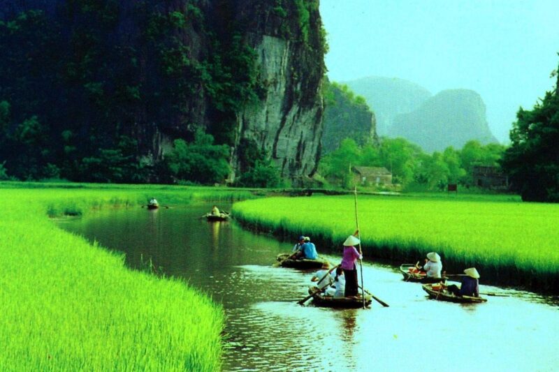 HOA LU – TAM COC/TRANG AN – MUA CAVE – CYCLING